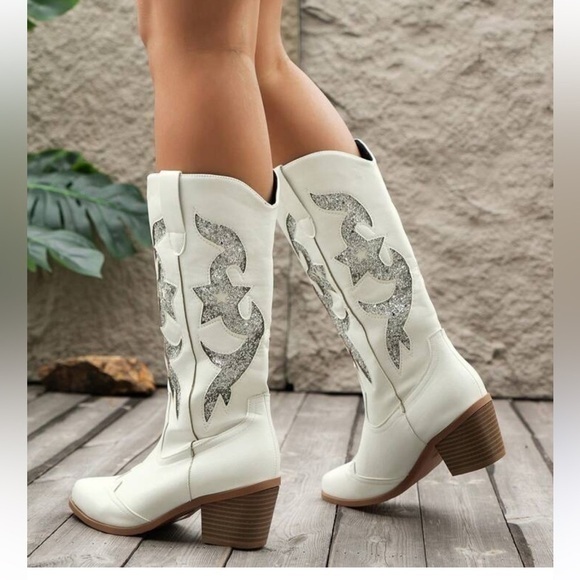 Pierre Dumas Shoes - Pierre Dummer White &  Silver Cowboy Boots